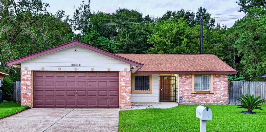 12631 Fern Forest Drive, Houston