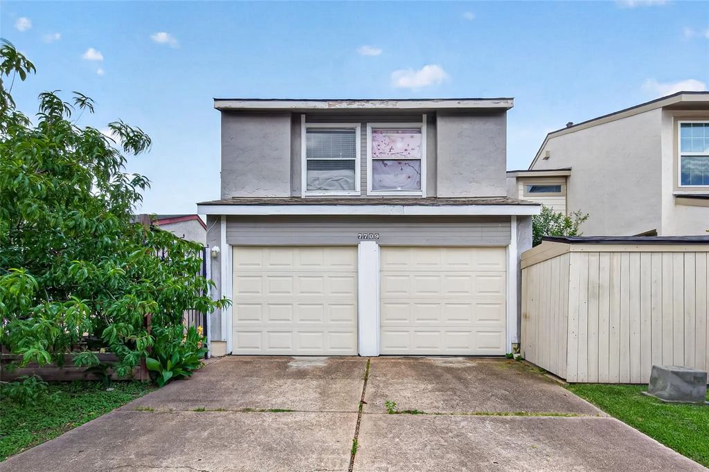 7709 Shadow Hill Lane, Houston