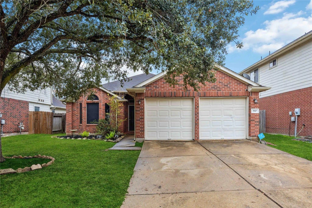 3947 Teal Run Meadows Drive, Fresno