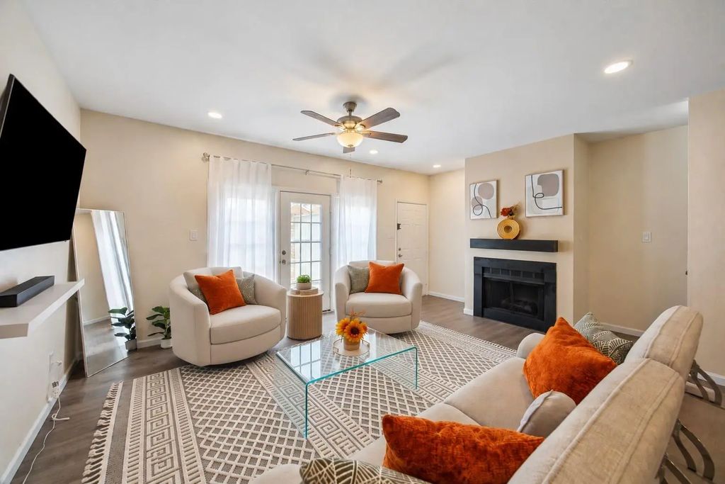 286 Wilcrest Drive 286, Houston