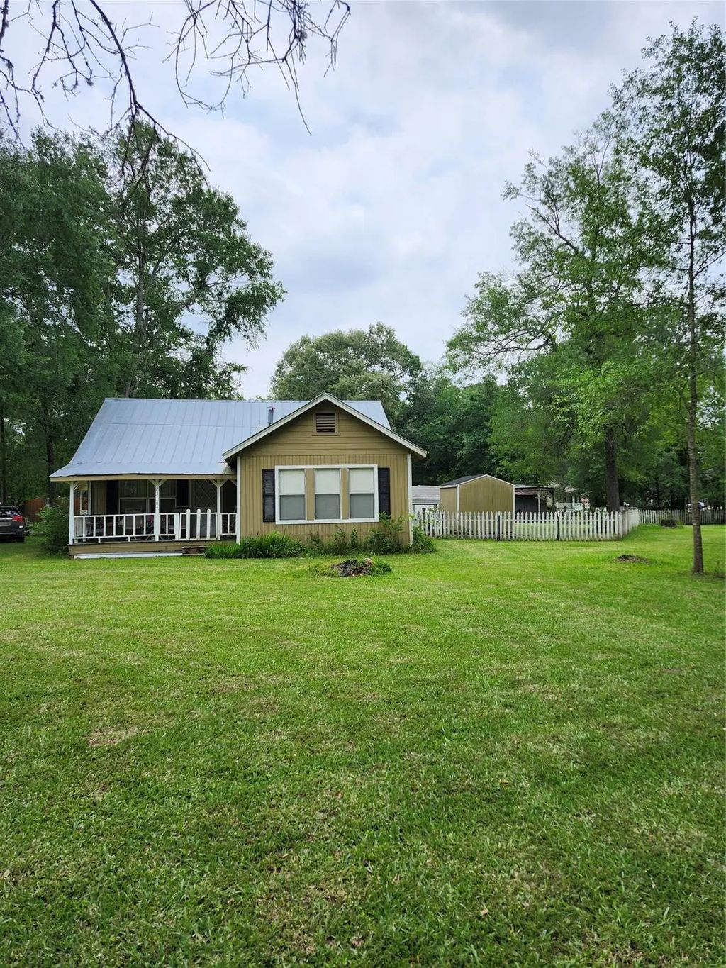 23164 Albert Drive, Porter