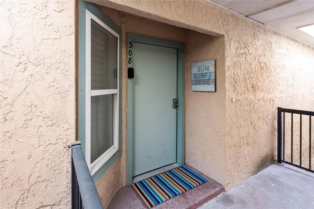 9520 Seawall Boulevard 308, Galveston