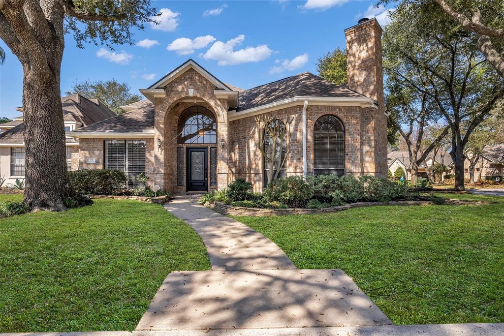 3102 Mountain Oak Court, Houston