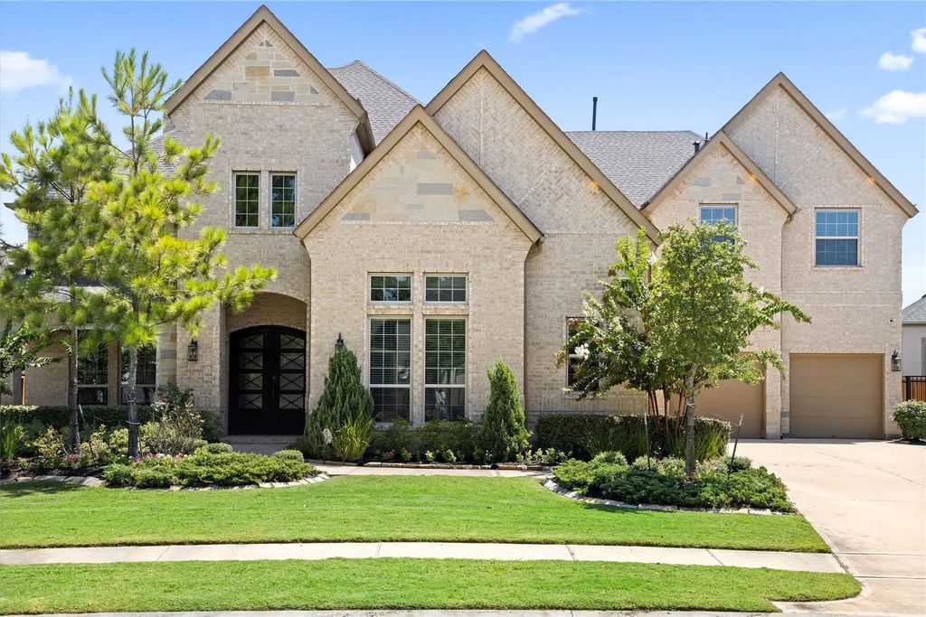 28119 Rockhill Drive, Spring