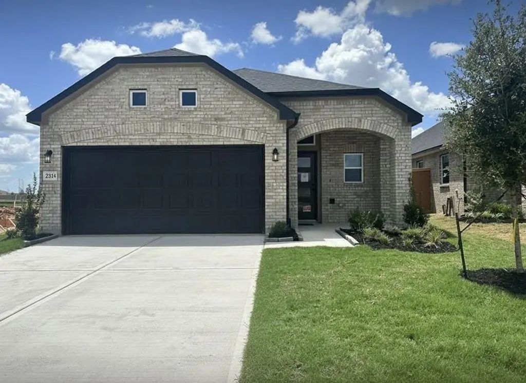 2814 Rockwood Drive, Iowa Colony