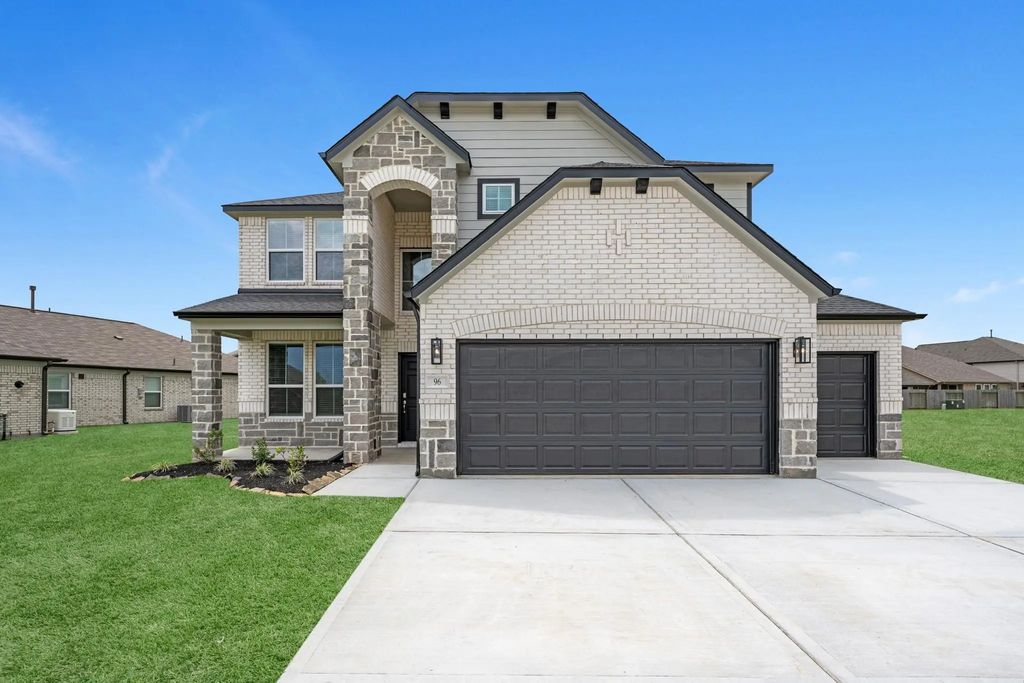 504 Fire Mountain Drive, Waller