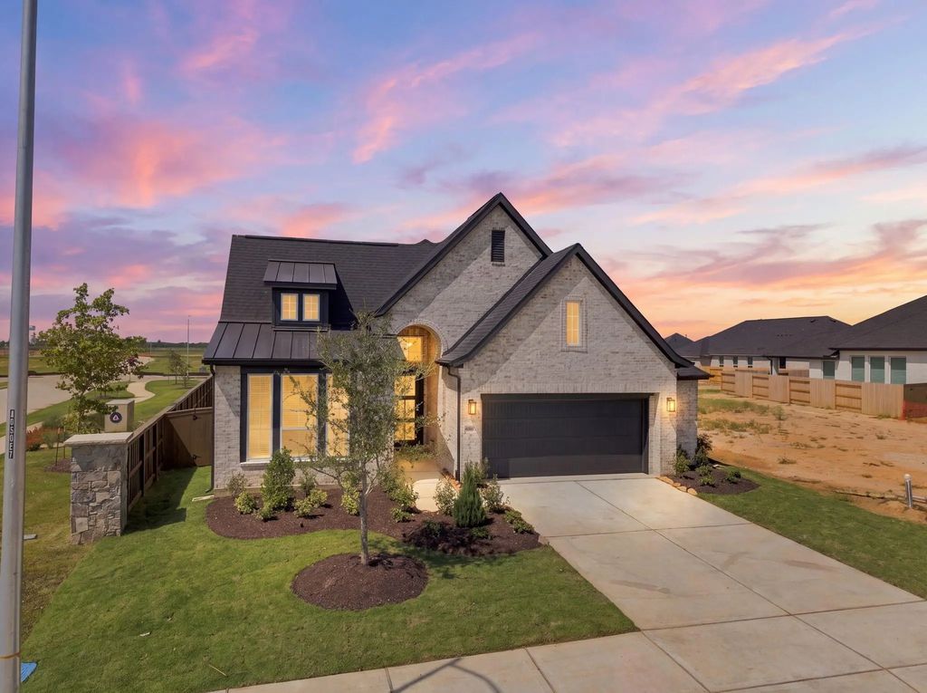701 Green Ash Way, Waller