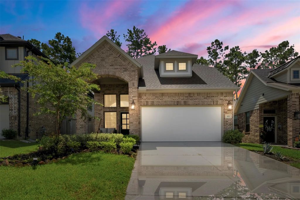 115 Lukewood Circle, Willis