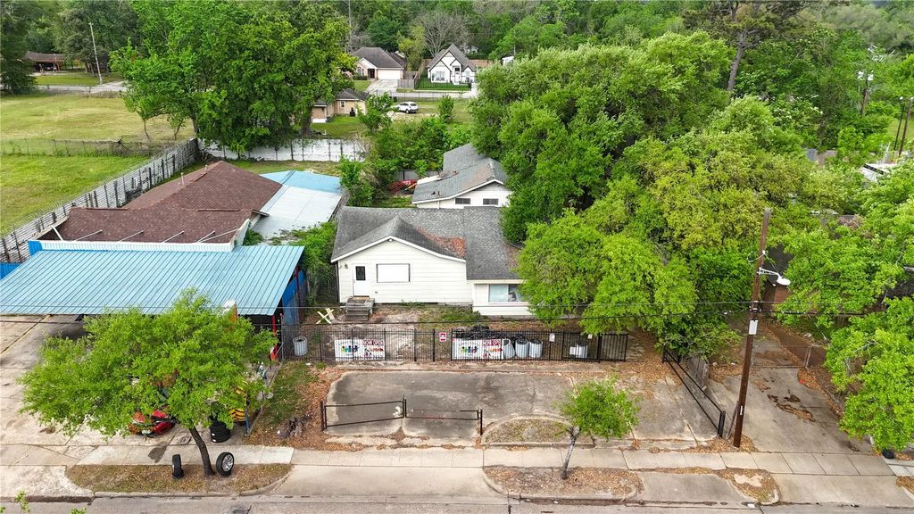 9317 Homestead Road, Houston