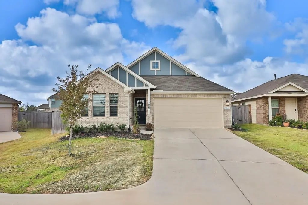 215 Alder Laurels Cove, Magnolia