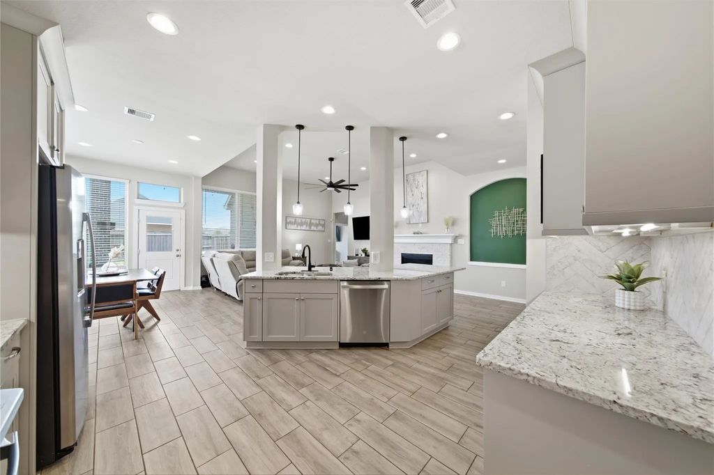 30302 Iris Circle Court, Brookshire