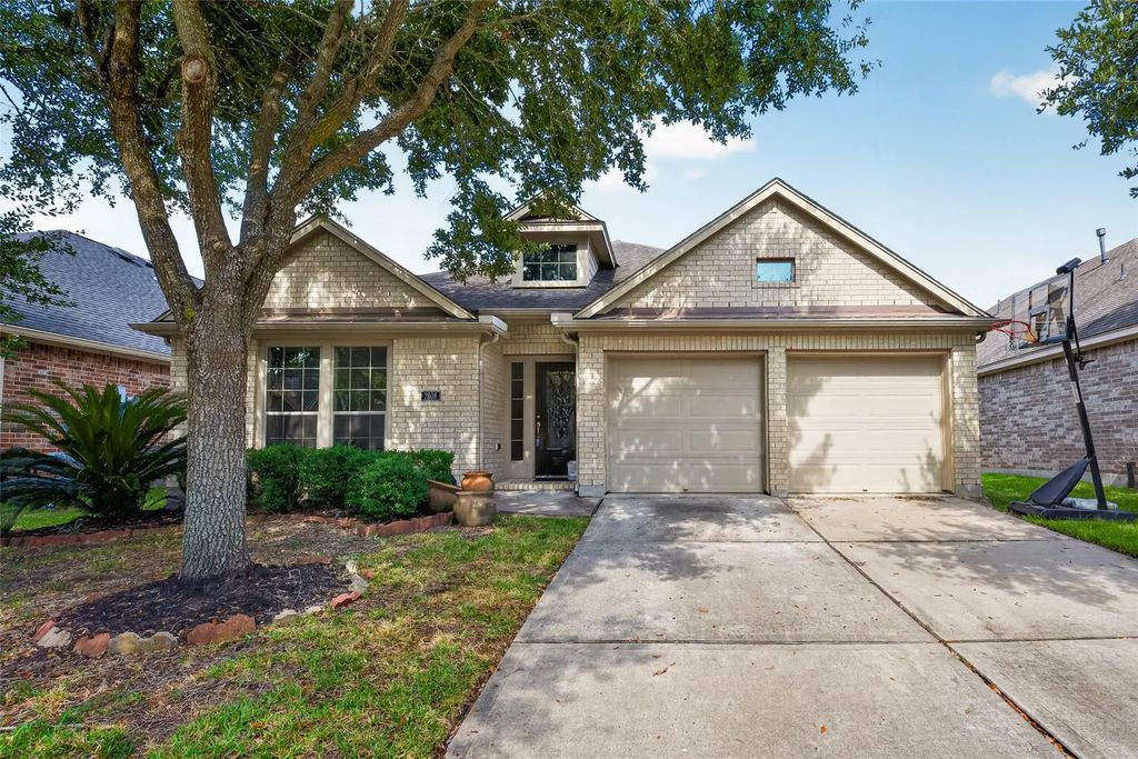 2808 Arbor Brook Lane, Pearland