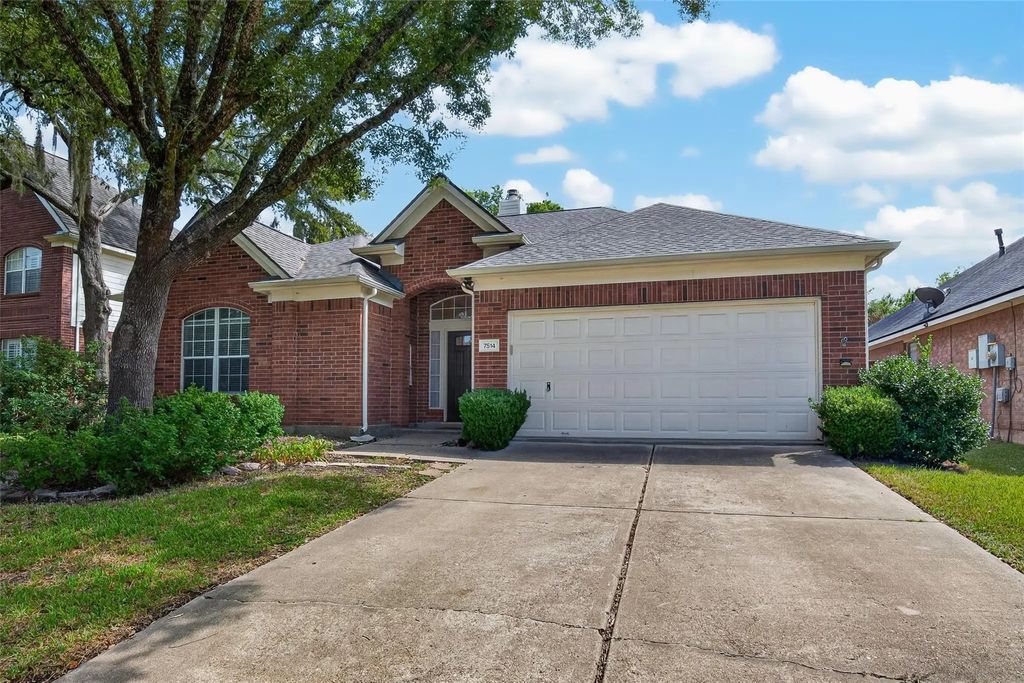 7514 Broken Oak Lane, Sugar Land