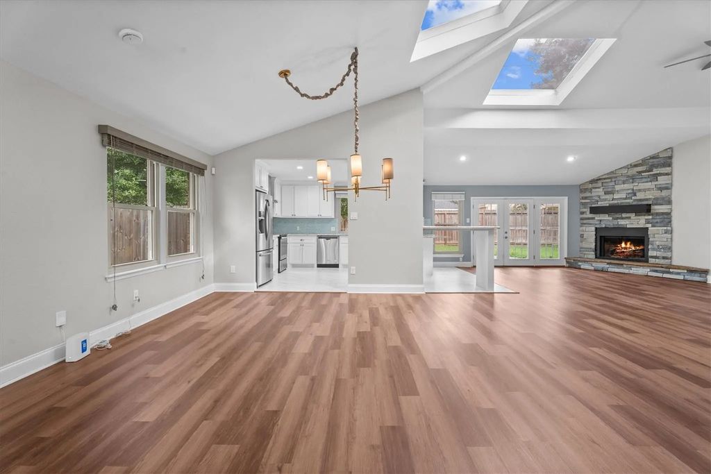 538 Enchanted Lane, Spring