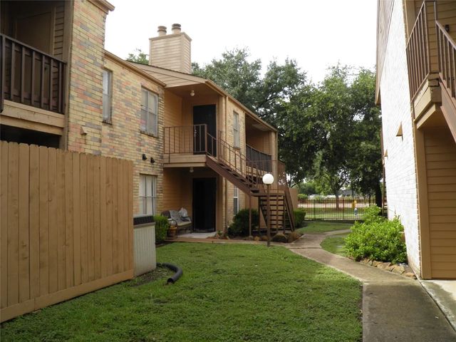 10555 Turtlewood Court 303, Houston
