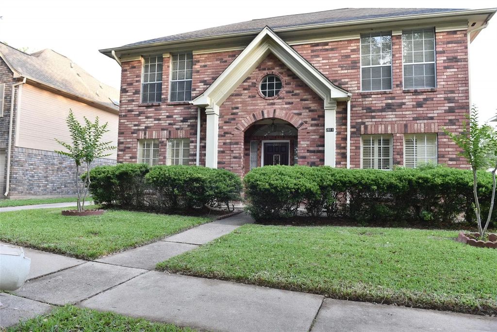 2811 Grants River Circle, Sugar Land