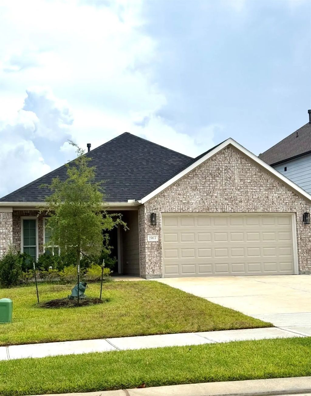 1963 Scarlet Yaupon Way, Conroe