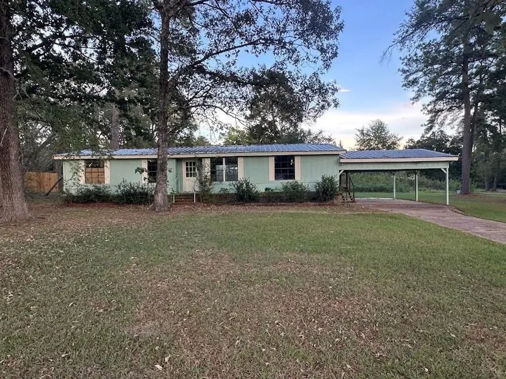 120 Greenridge Circle, Lufkin