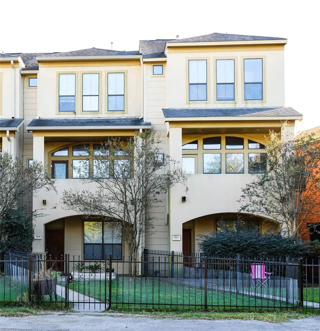 3419 Home Street, Houston