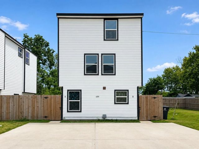 6317 Sandra Street, Houston
