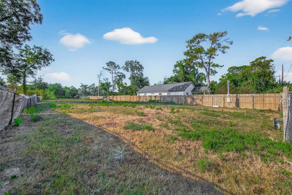 763 Paul Quinn Street, Houston