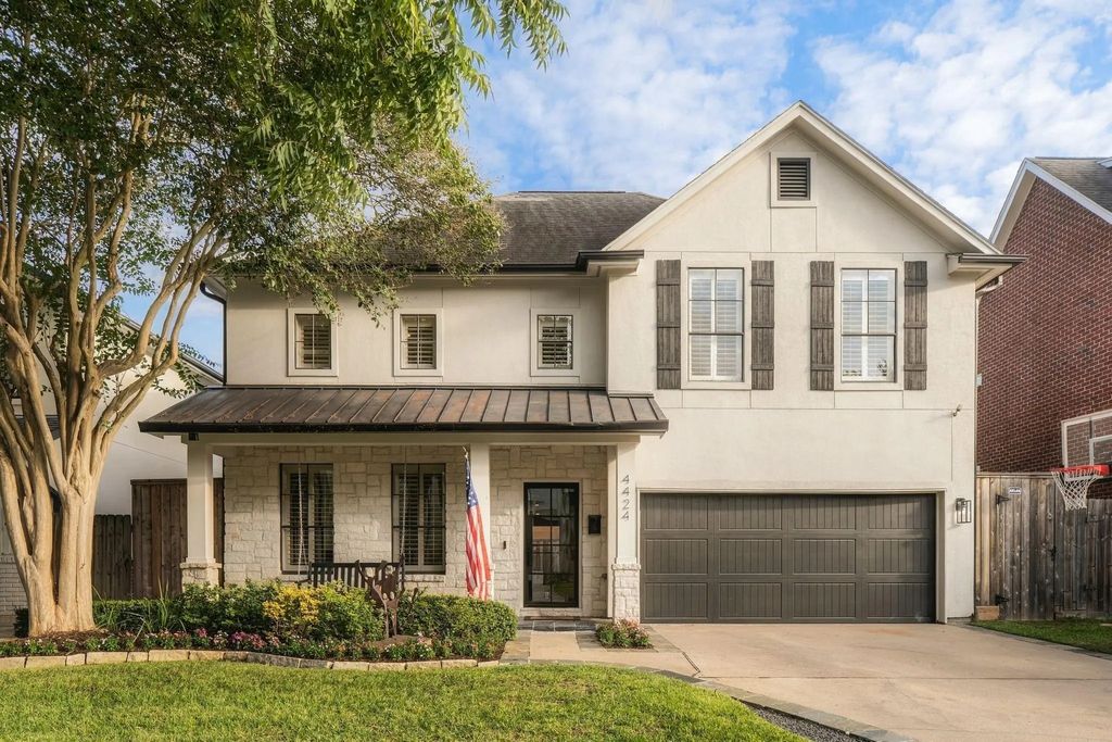 4424 Betty Street, Bellaire