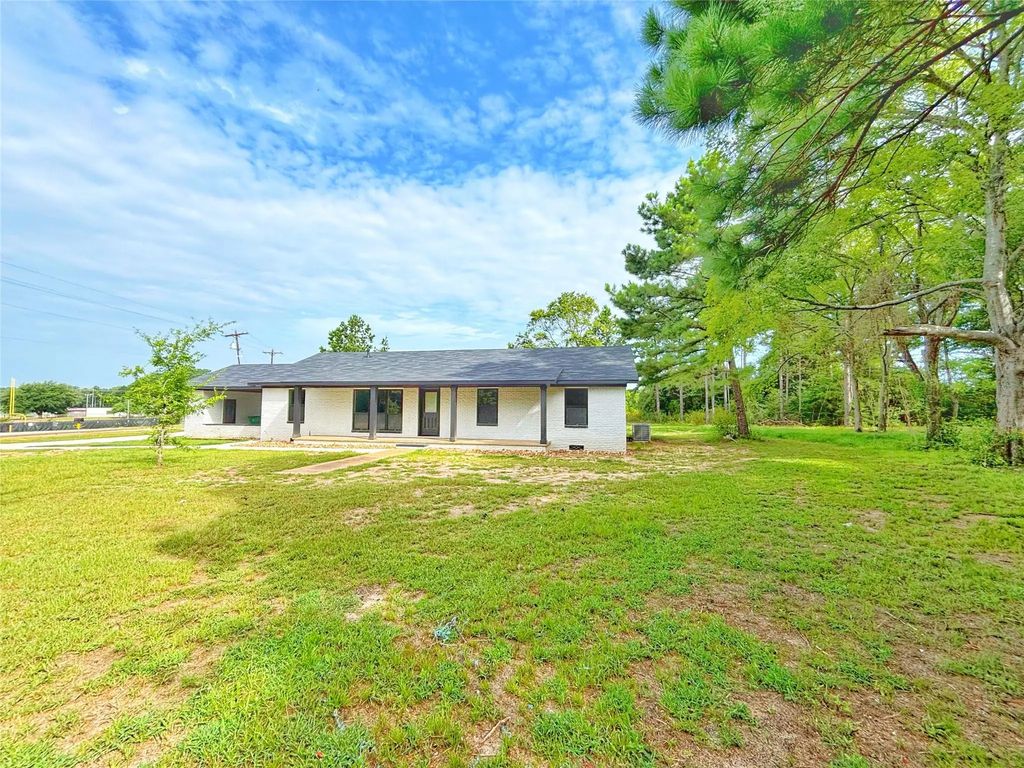 1116 N Olive Street, Grapeland