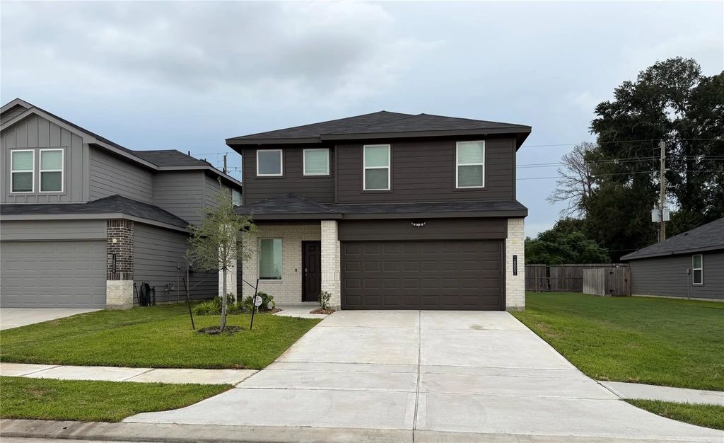 16802 Paintbrush Hollow Lane, Houston
