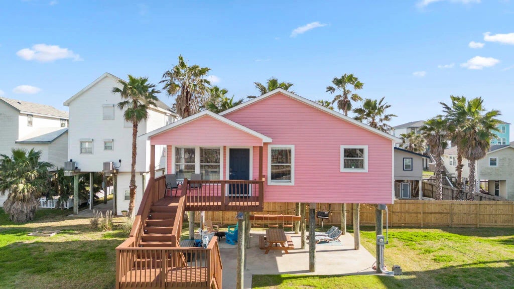 11213 Beard Drive, Galveston