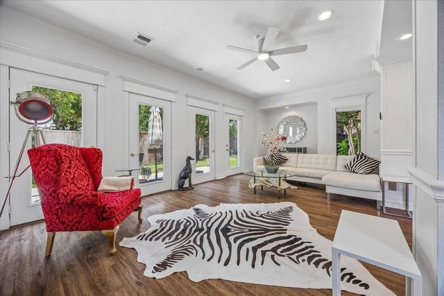 1112 Nantucket Drive A, Houston