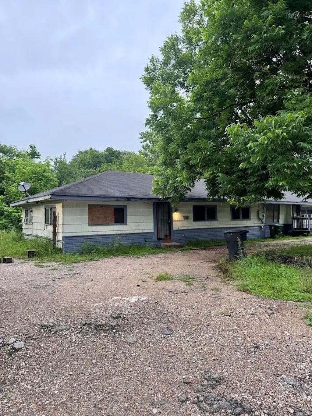 740 Millville Drive, Houston