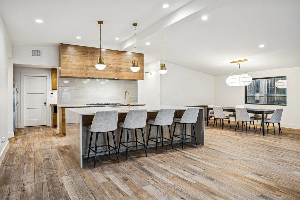 334 Wycliffe Drive, Houston