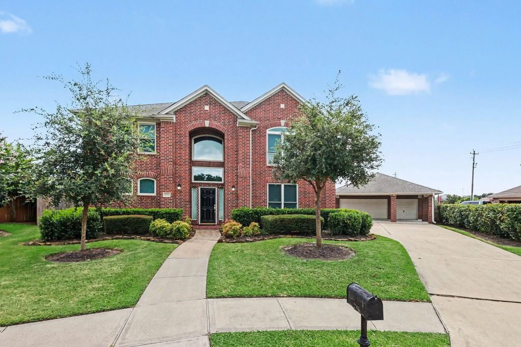 4003 Waterwood Drive, Baytown