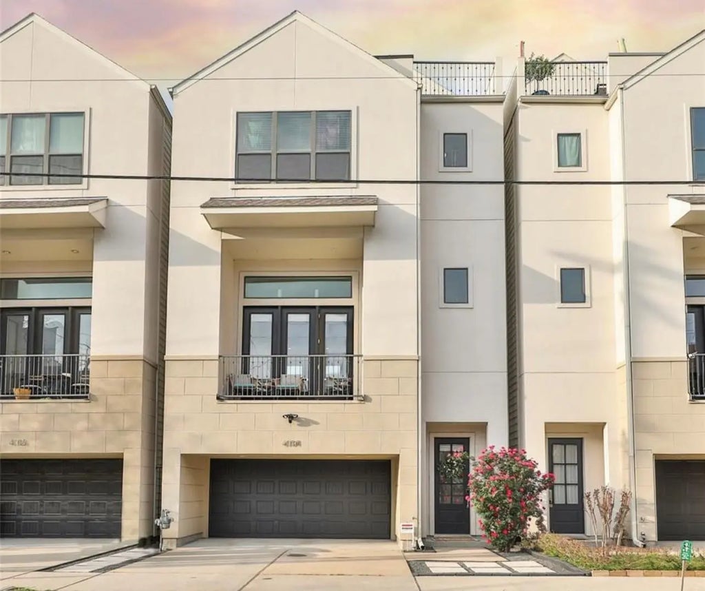 4104 Marina Street, Houston