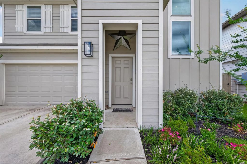 14428 Gray Rocks Road, Splendora