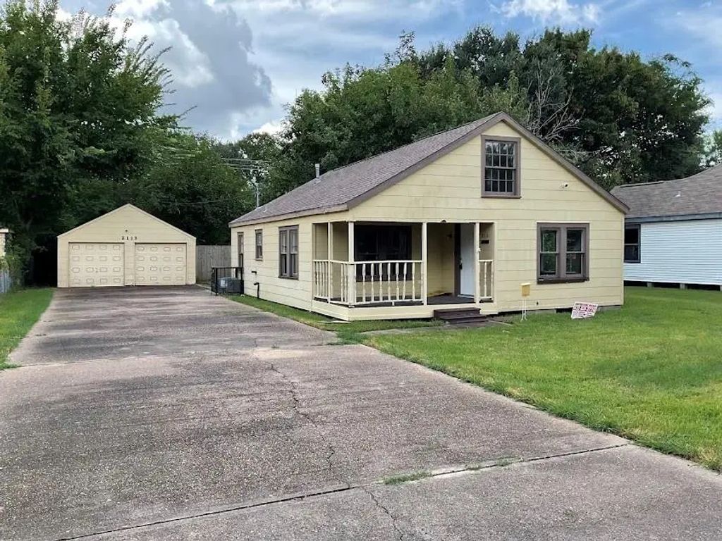 2113 3rd Avenue N, Texas City