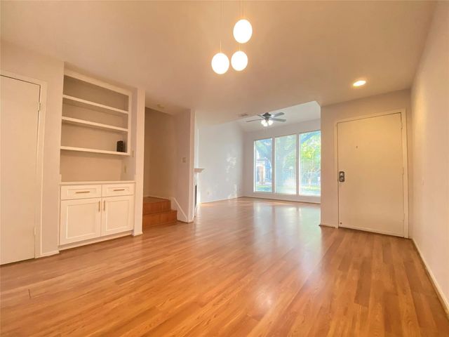 2601 S Braeswood Boulevard 605, Houston