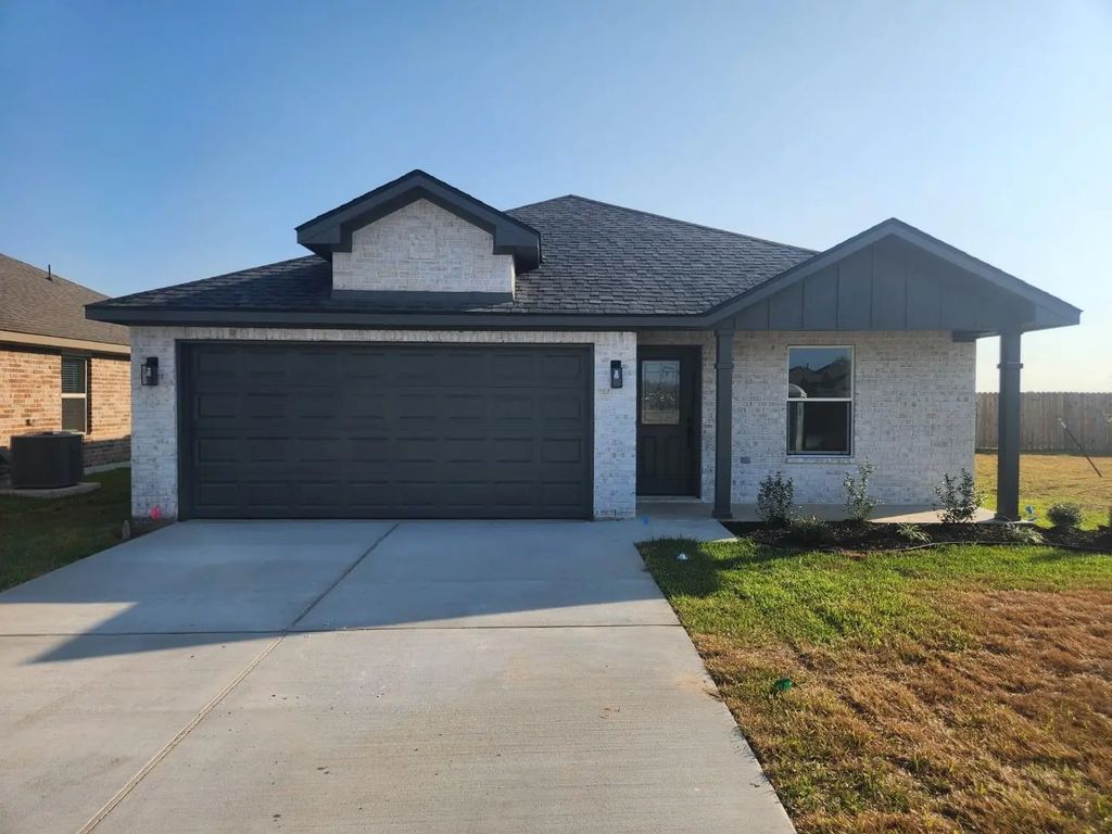 8009 Candor, Navasota