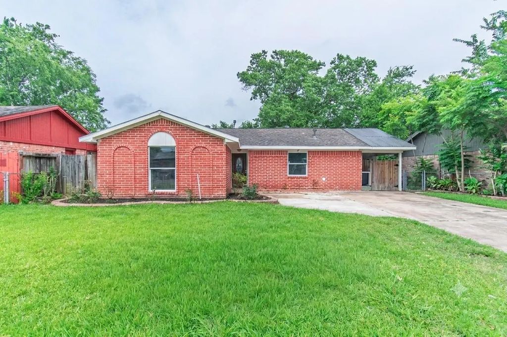 12906 Southspring Drive, Houston