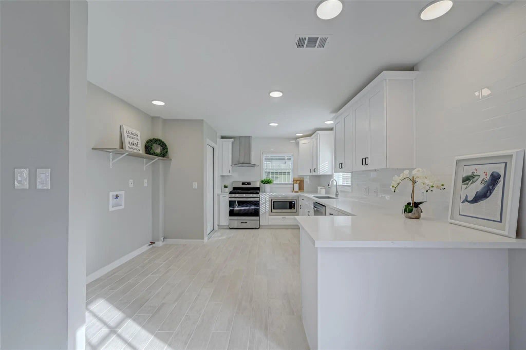 1914 Lynnview Drive, Houston