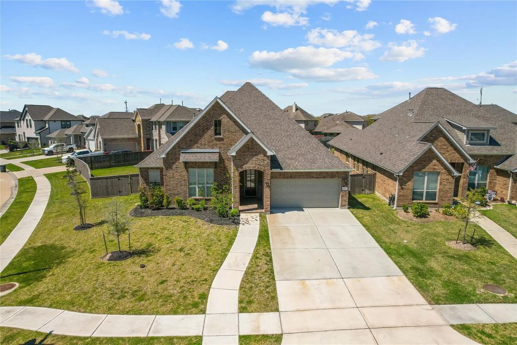 4831 Dove Cove Lane, League City