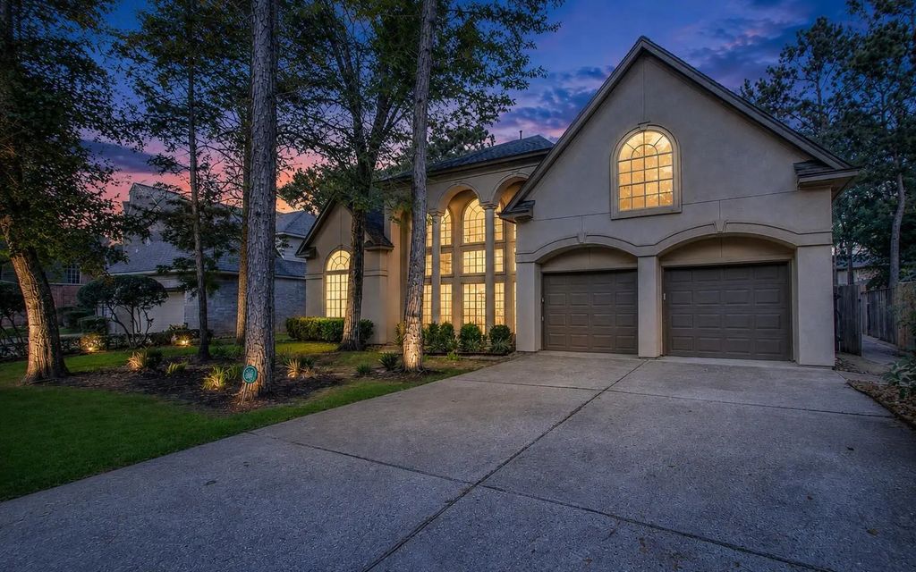 110 Capstone Circle, The Woodlands