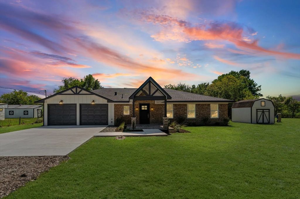 4102 Gatewood Road, Crosby