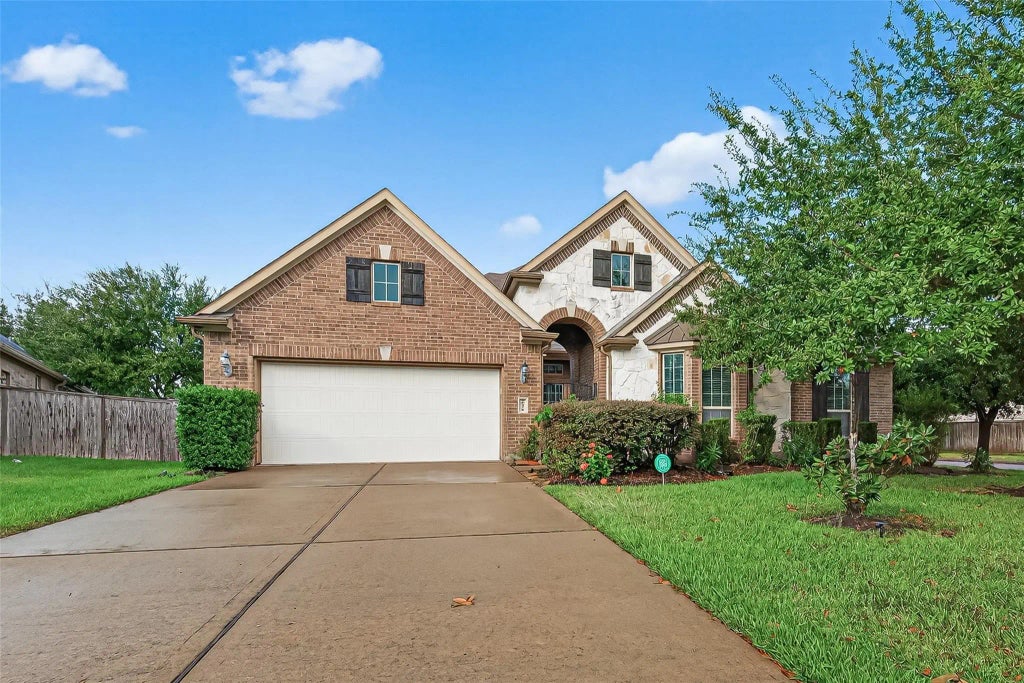 20526 Sparrows Spur Street, Richmond