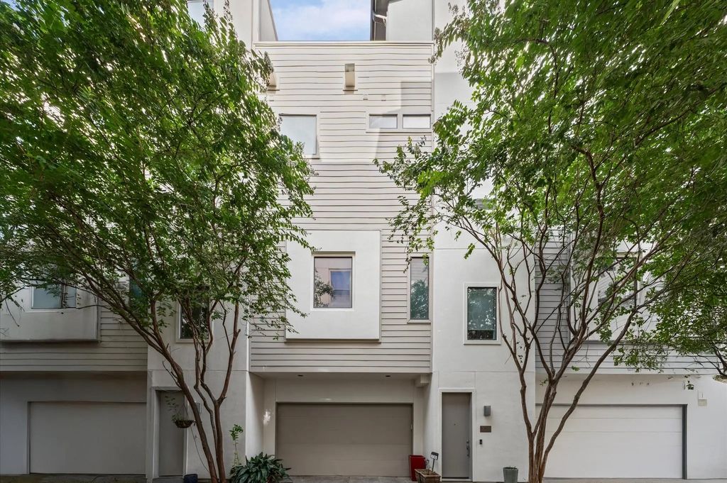 730 Ruthven, Houston