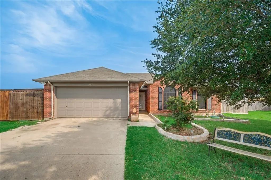 213 Westminister, Forney