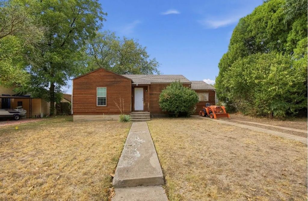 4924 Fairfax Street, Fort Worth