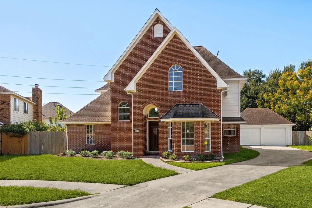 16439 Hidden Gate Court, Sugar Land