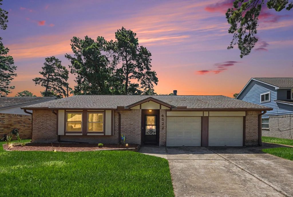 4522 Enchantedgate Drive, Spring