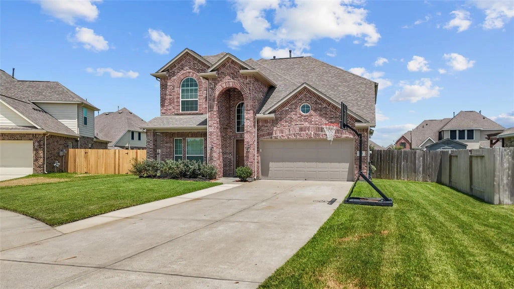 111 San Jacinto Drive, Baytown